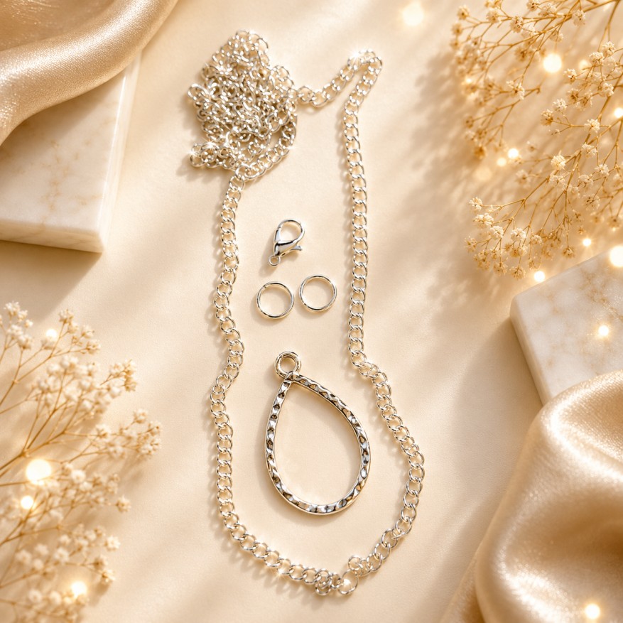 Elegant Resin Silver Oxidised Bezel Drop Pendant Necklace Set! 💎